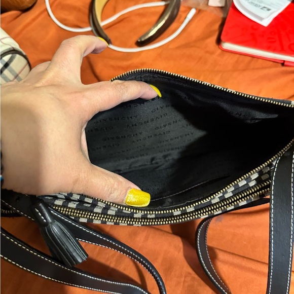 Givenchy Black and White Patterned Women's Bag - Picture 6 of 9